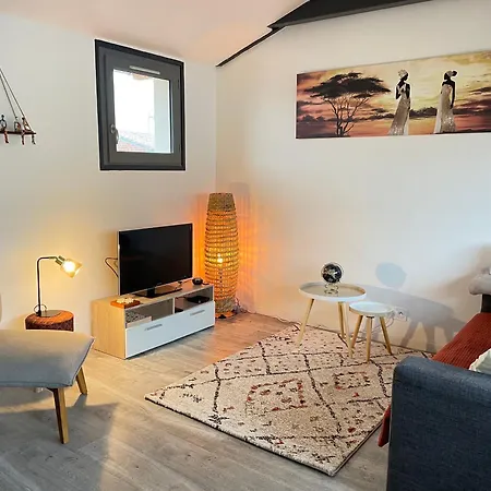 Lorraine - Calme Et Lumineux - 3ème étage Apartamento *